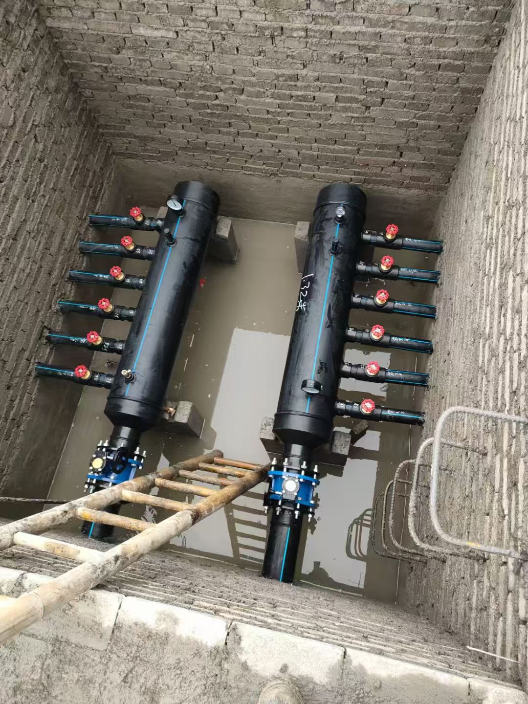 地源热泵分水器.jpg